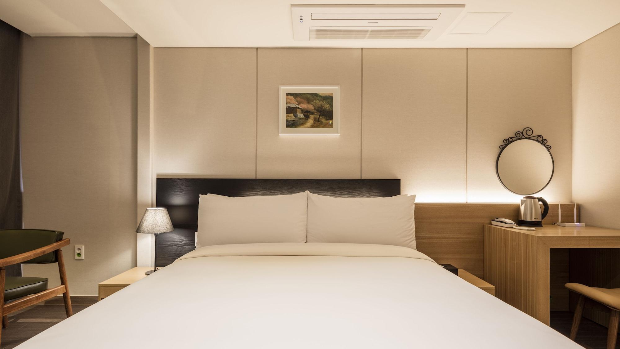 The First Stay Hotel Seoul Exterior foto