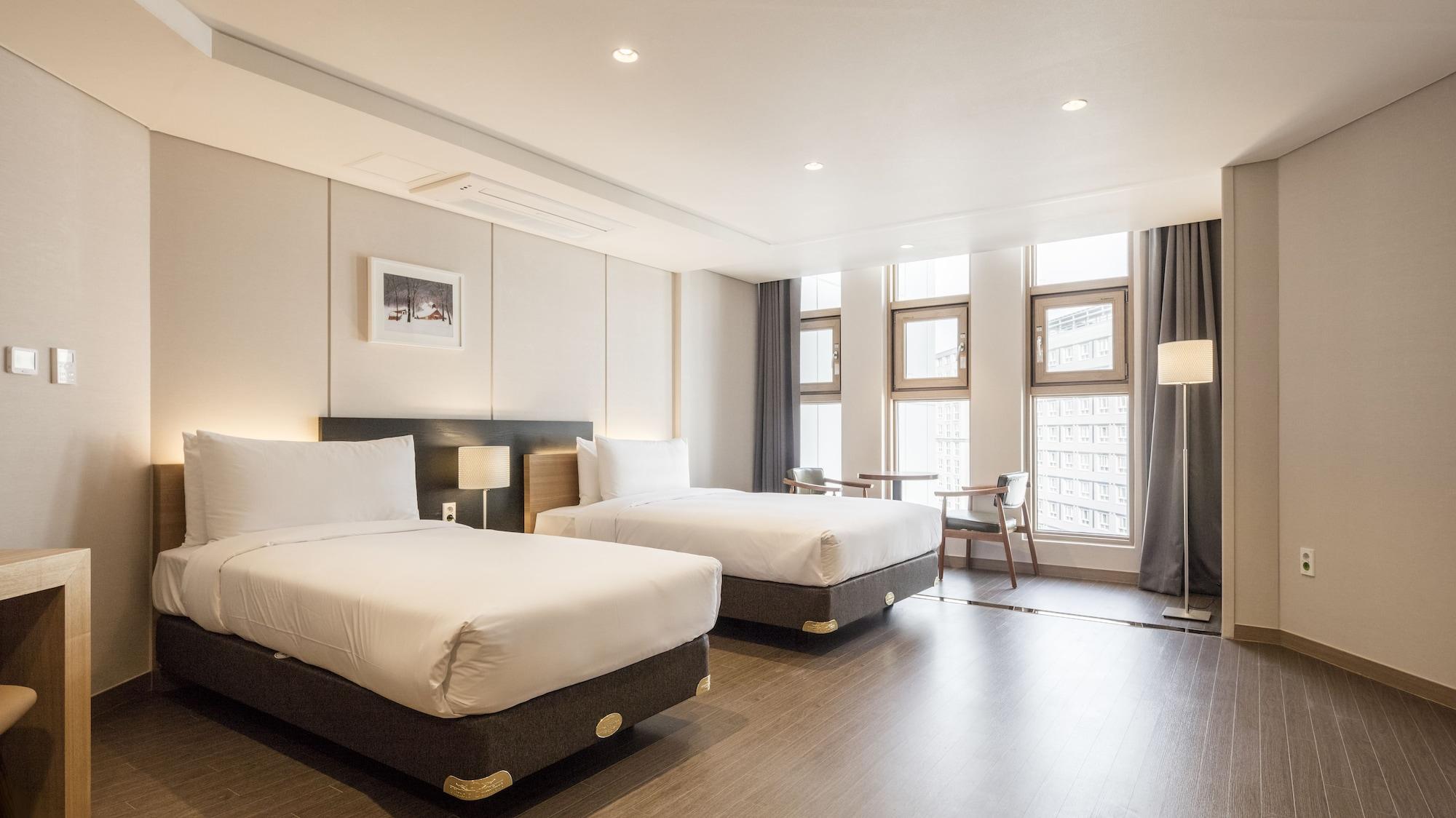 The First Stay Hotel Seoul Exterior foto